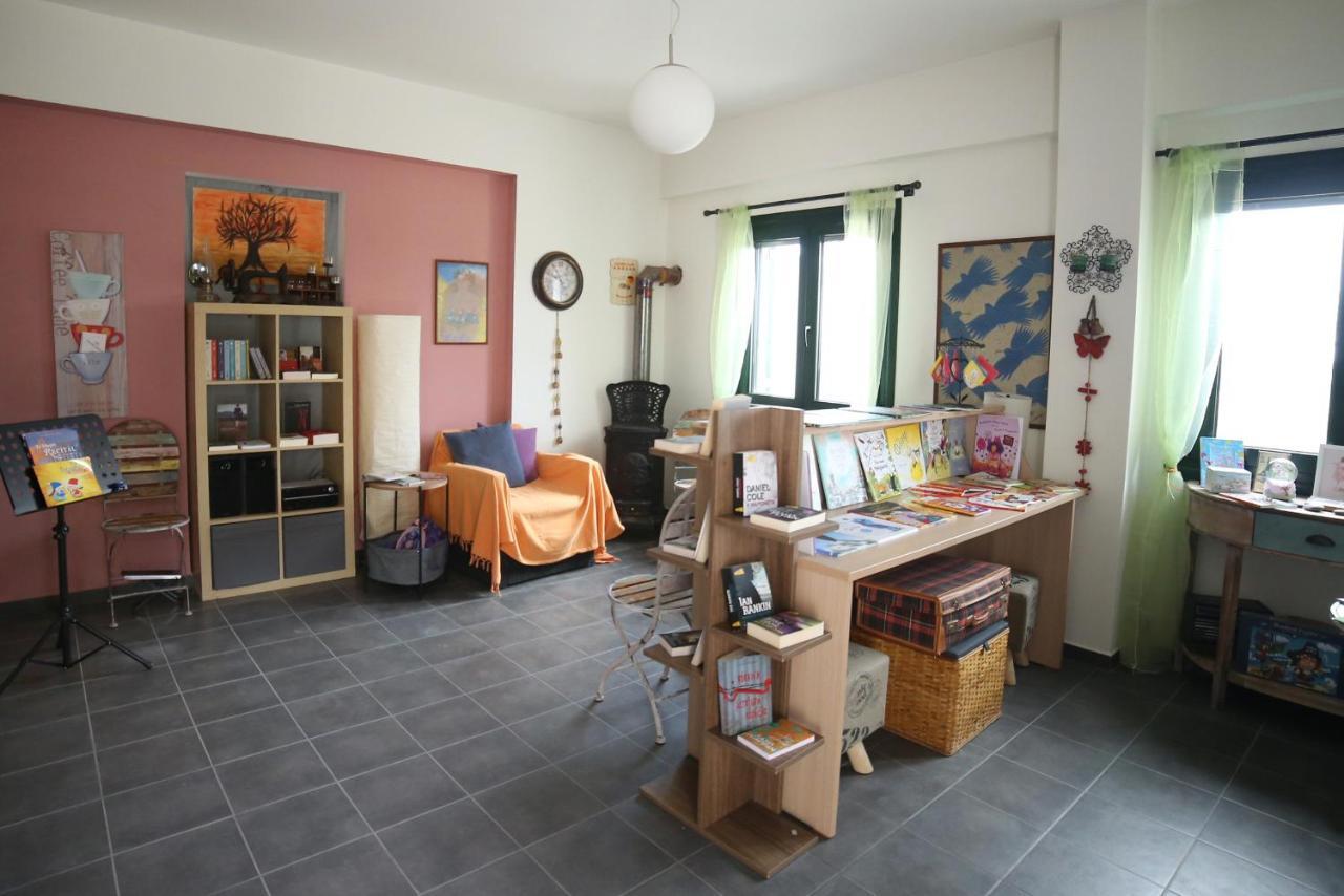 Eri Rooms To Let Ráhesz Kültér fotó